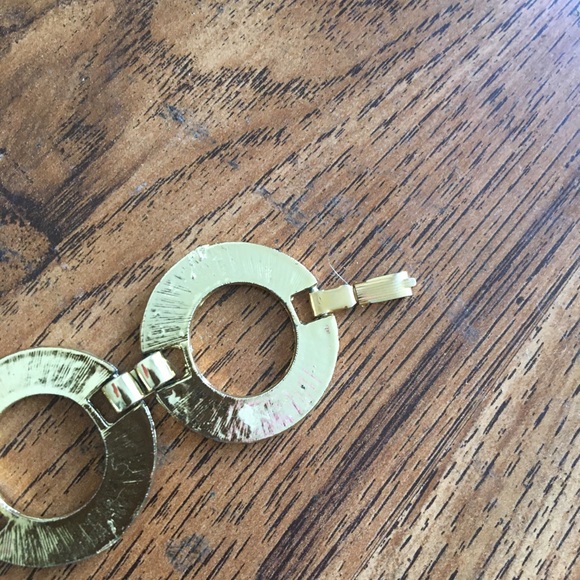 Embroidered peasant top trio - Picture 13 of 15